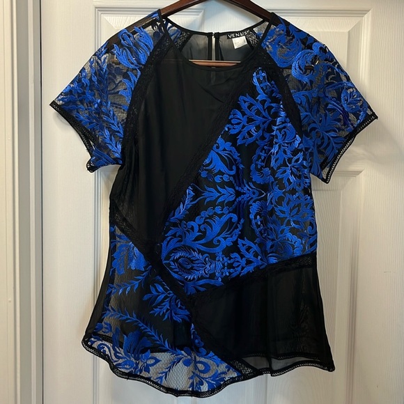 Venus woman’s blouse size 14 - Picture 1 of 10